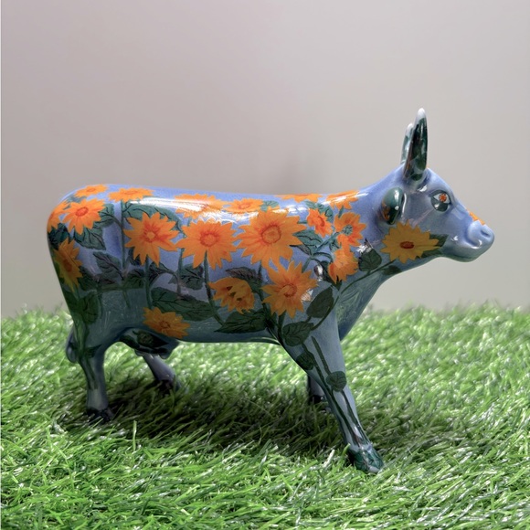 Westland Giftware Other - Cow Parade Cow Figurine, Retired “MOO-NAY’S GARDEN”-Sunflower #9186-Preowned EUC